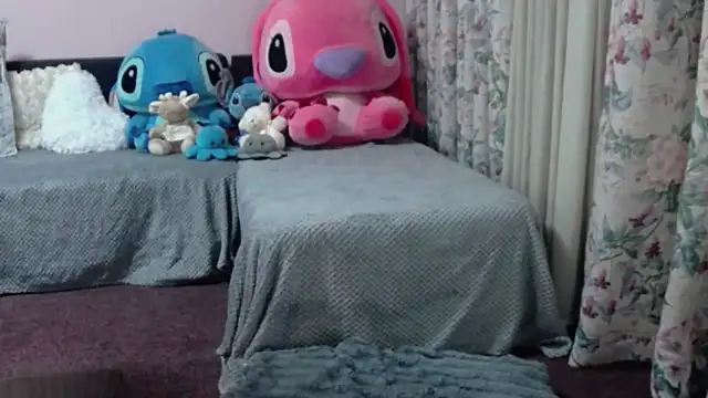 Maddison Summer online show from 7, 4, 2026