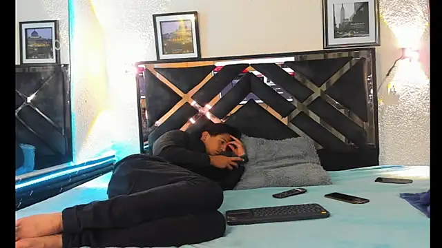 Snapshot of amelia_noe chatting on 4, 10, 2025 amelia noe online show from 4, 10, 2025