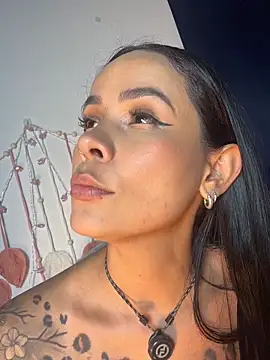 Snapshot of HotAlana_ chatting on 2, 5, 2026 HotAlana online show from 2, 5, 2026