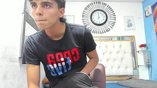 heiker  online show from 2, 3, 2025