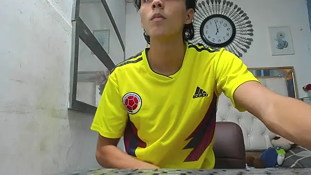 heiker  online show from 13, 3, 2025