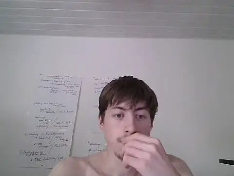 Snapshot of xy_monkeyBigCock chatting on 17, 7, 2026 xy monkeyBigCock online show from 17, 7, 2026