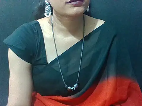 Snapshot of sugandha_bhabhi chatting on 17, 1, 2026 sugandha bhabhi online show from 17, 1, 2026