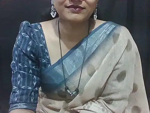 Snapshot of sugandha_bhabhi chatting on 7, 3, 2026 sugandha bhabhi online show from 7, 3, 2026