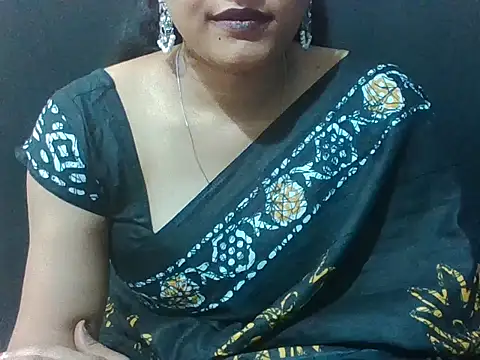 Snapshot of sugandha_bhabhi chatting on 12, 6, 2026 sugandha bhabhi online show from 12, 6, 2026