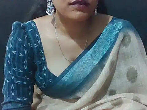 Snapshot of sugandha_bhabhi chatting on 15, 6, 2026 sugandha bhabhi online show from 15, 6, 2026