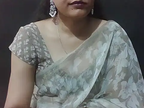 Snapshot of sugandha_bhabhi chatting on 16, 6, 2026 sugandha bhabhi online show from 16, 6, 2026