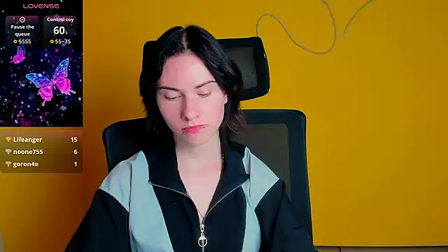 Fiona Night online show from 11, 5, 2026