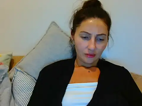 Snapshot of Irina9793 chatting on 5, 7, 2026 Irina9793 online show from 5, 7, 2026