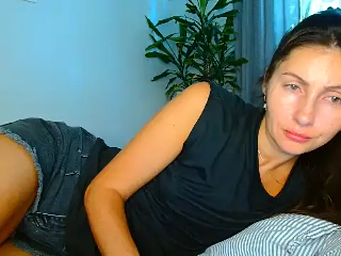 Snapshot of Irina9793 chatting on 15, 7, 2026 Irina9793 online show from 15, 7, 2026