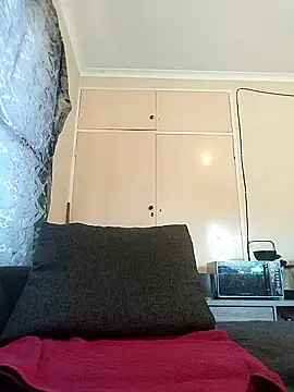 JuicyMilkyTizzy online show from 17, 9, 2025