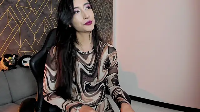 Tahara Romanov online show from 5, 1, 2026