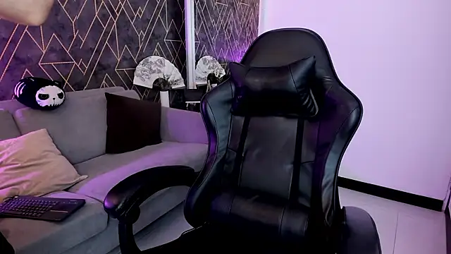 Tahara Romanov online show from 14, 1, 2026