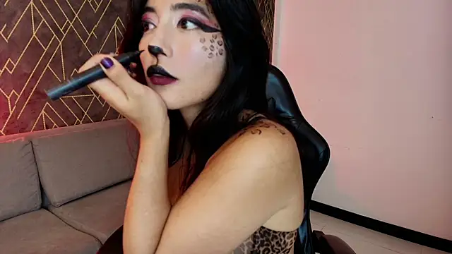 Tahara Romanov online show from 10, 4, 2026