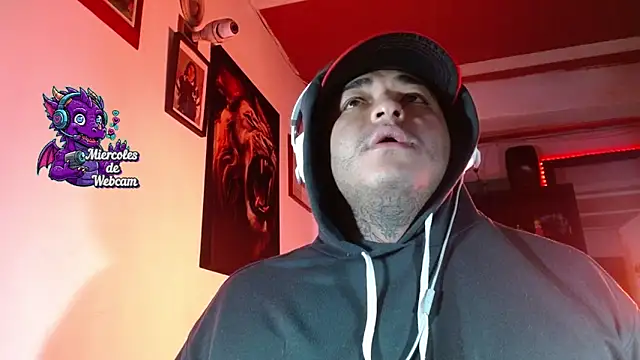 Strip Classes Col online show from 16, 4, 2026