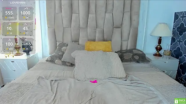 naughty fox girl online show from 26, 2, 2026