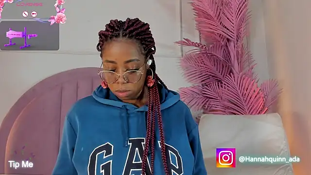 Hanaahquinn online show from 17, 4, 2026