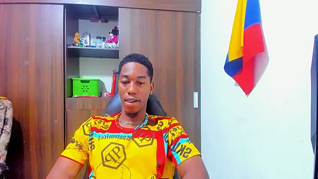 Snapshot of Dreamastercum_ chatting on 10, 5, 2026 Dreamastercum online show from 10, 5, 2026