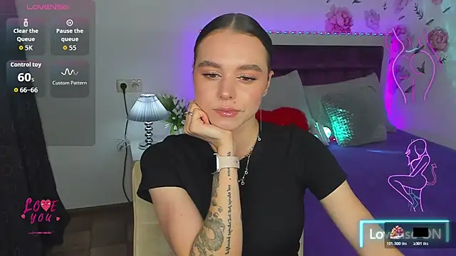 EmelyMason online show from 20, 5, 2026