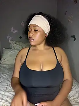 CuteSexyBoobz online show from 1, 2, 2026