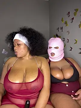 CuteSexyBoobz online show from 15, 4, 2026