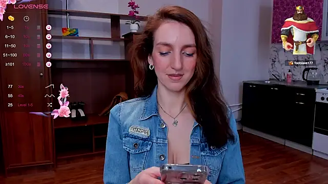 Snapshot of desired_zzoya chatting on 8, 3, 2025 desired zzoya online show from 8, 3, 2025