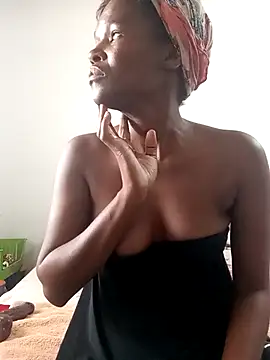 Missvixen81 online show from 4, 3, 2026