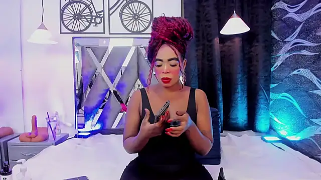 CandyMartinez  online show from 17, 4, 2026