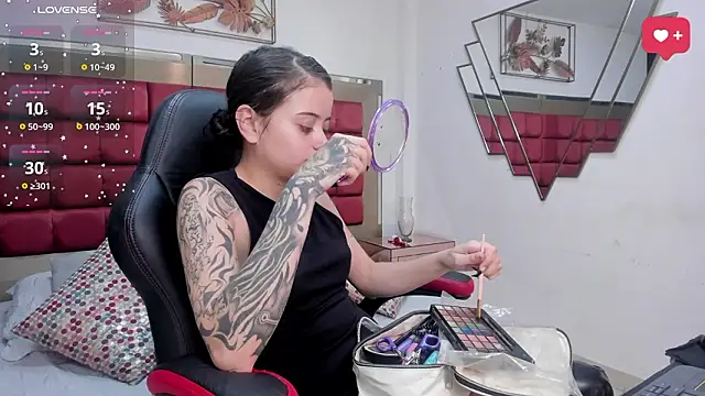 SaskiaGrendel online show from 22, 3, 2026