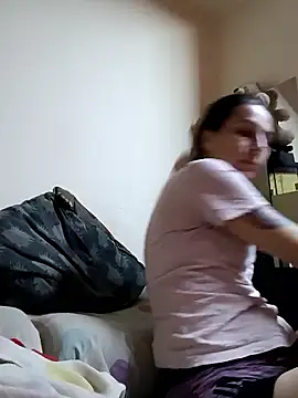 Snapshot of gatitahot-silvy chatting on 4, 3, 2026 gatitahot-silvy online show from 4, 3, 2026