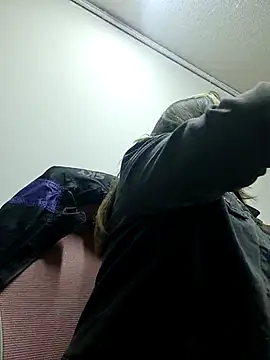 mandy-moore online show from 1, 4, 2026