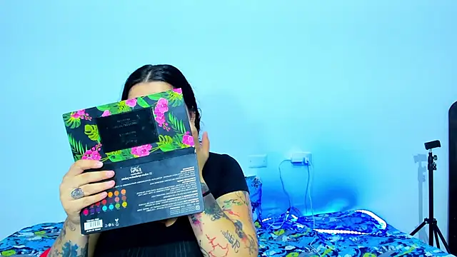 Celestte online show from 4, 3, 2025