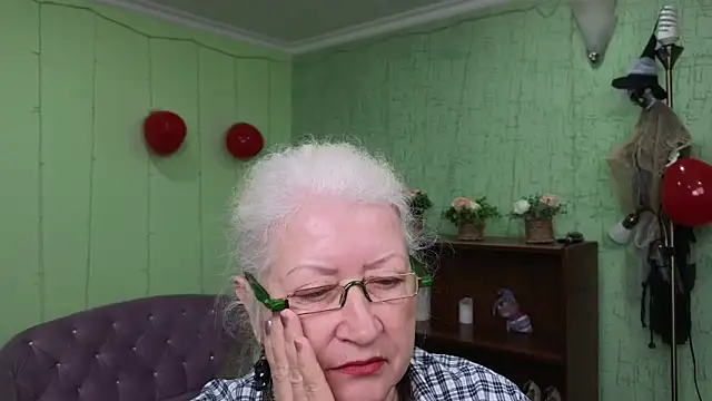 Maya Mayflower online show from 7, 3, 2025