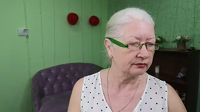 Maya Mayflower online show from 11, 3, 2025