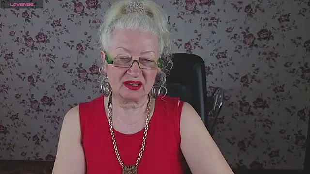 Snapshot of Maya_Mayflower chatting on 3, 5, 2026 Maya Mayflower online show from 3, 5, 2026