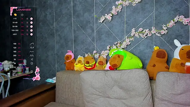 Snapshot of EvaTheHeart chatting on 9, 10, 2025 EvaTheHeart online show from 9, 10, 2025