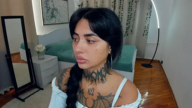 CharimgSabrina online show from 22, 9, 2025