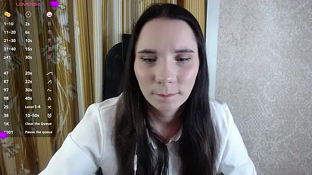 KateForLove online show from 4, 3, 2025