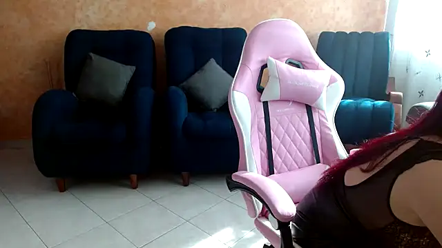 Snapshot of nanis_milf chatting on 4, 2, 2026 nanis milf online show from 4, 2, 2026