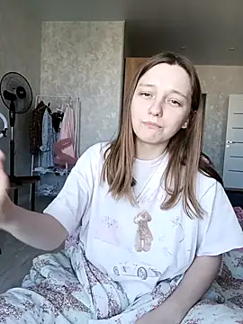 Snapshot of Bonechka chatting on 3, 10, 2025 Bonechka online show from 3, 10, 2025