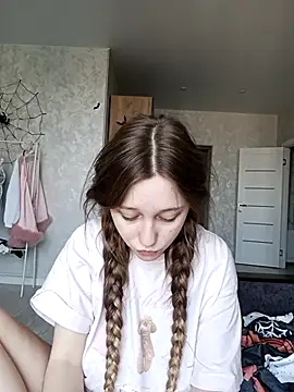 Snapshot of Bonechka chatting on 30, 10, 2025 Bonechka online show from 30, 10, 2025