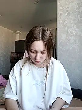 Snapshot of Bonechka chatting on 4, 11, 2025 Bonechka online show from 4, 11, 2025