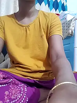 sexy-trisha1 online show from 3, 12, 2025