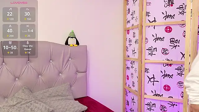 Devil AliceXo online show from 25, 11, 2025