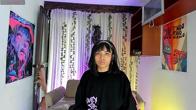 SarahLynn7 online show from 2, 2, 2026