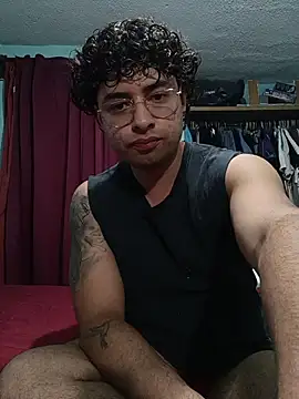 Snapshot of DocPepino chatting on 30, 10, 2025 DocPepino online show from 30, 10, 2025