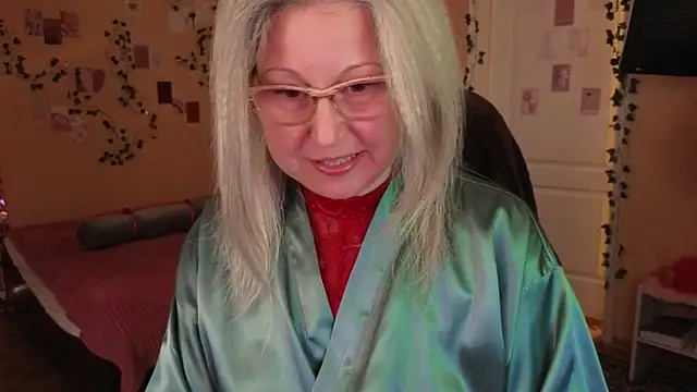 Wane Witch online show from 19, 4, 2026