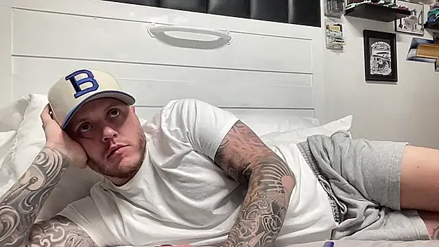 Snapshot of Thegreatwhitepipe chatting on 16, 9, 2025 Thegreatwhitepipe online show from 16, 9, 2025