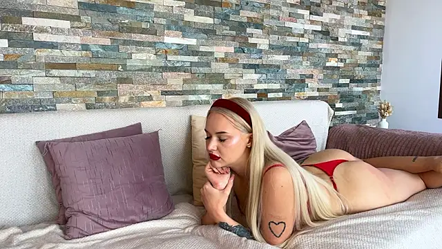 Aurora 5 online show from 14, 2, 2026