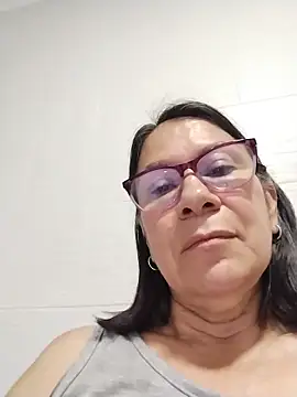 Snapshot of victoria_wayne chatting on 3, 6, 2026 victoria wayne online show from 3, 6, 2026